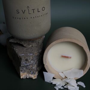 Scented Candle | Wooden wick candle | 100% Natural Soy Wax | Handmade